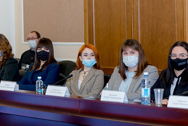 Сегодня к работе приступил новый состав Молодежного парламента при Законодательном Собрании